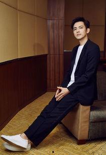 娱乐吃瓜君长腿男星是谁